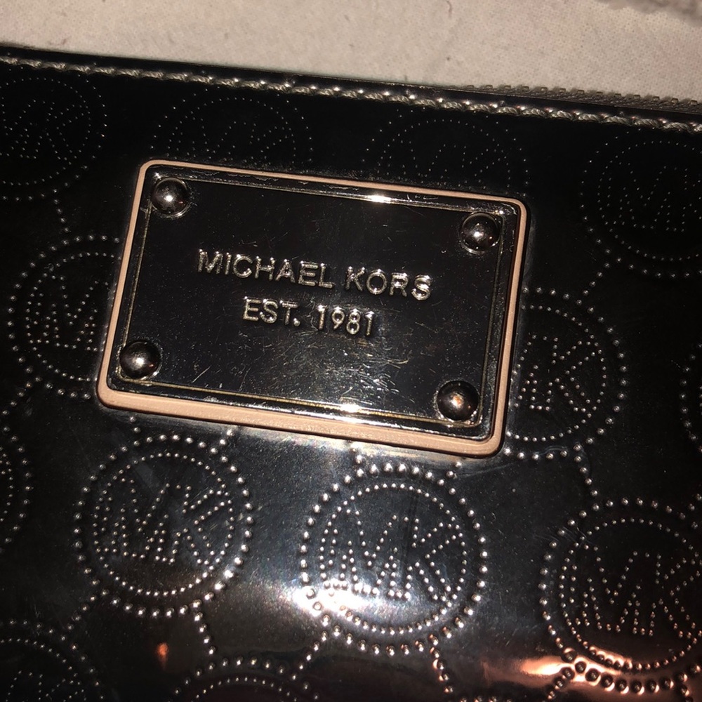MK Wallet:) - Picture 2 of 4